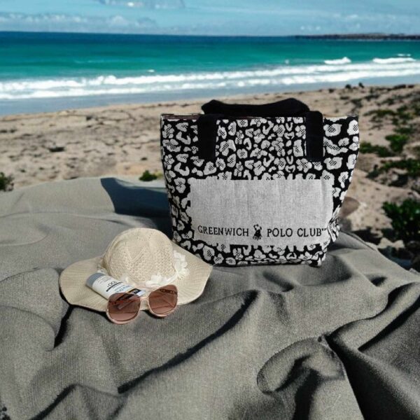 438293789_1935365866969489_6180181015657557846_n U.S. Polo Beach Bag