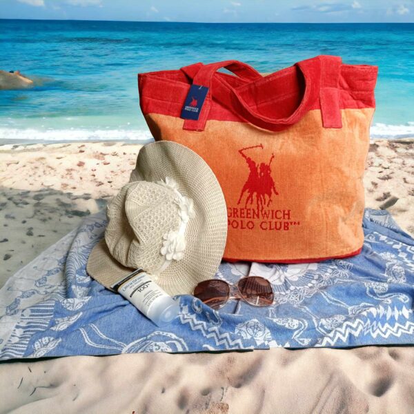 441532693_417619781038147_8542895815971047041_n U.S. Polo Beach Bag
